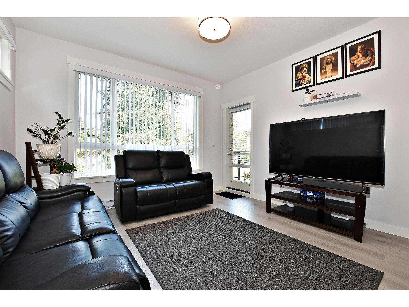 Mission, BC V2V0K5,32690 14TH #217