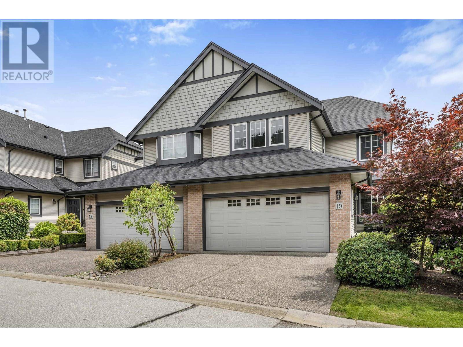 1765 PADDOCK DR #19, Coquitlam, BC V3E3J1