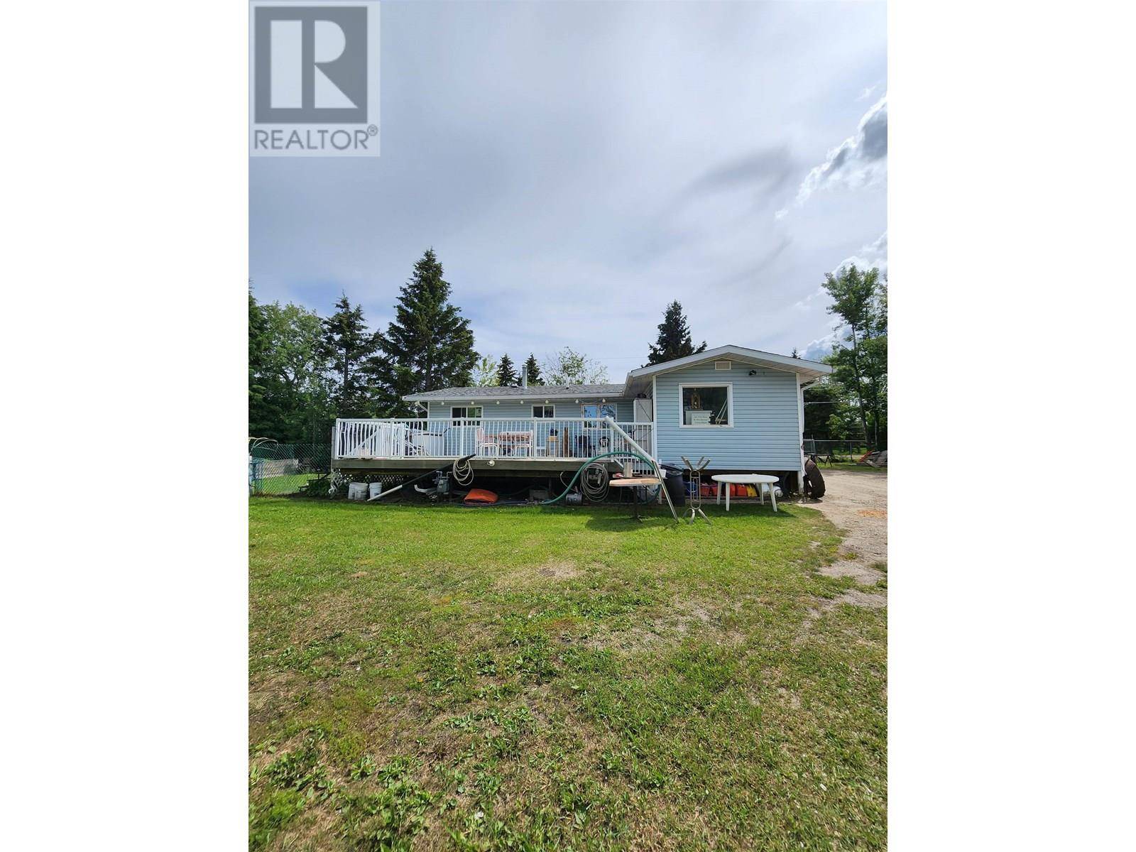 12208 OAK AVENUE, Fort St. John, BC V1J4M7