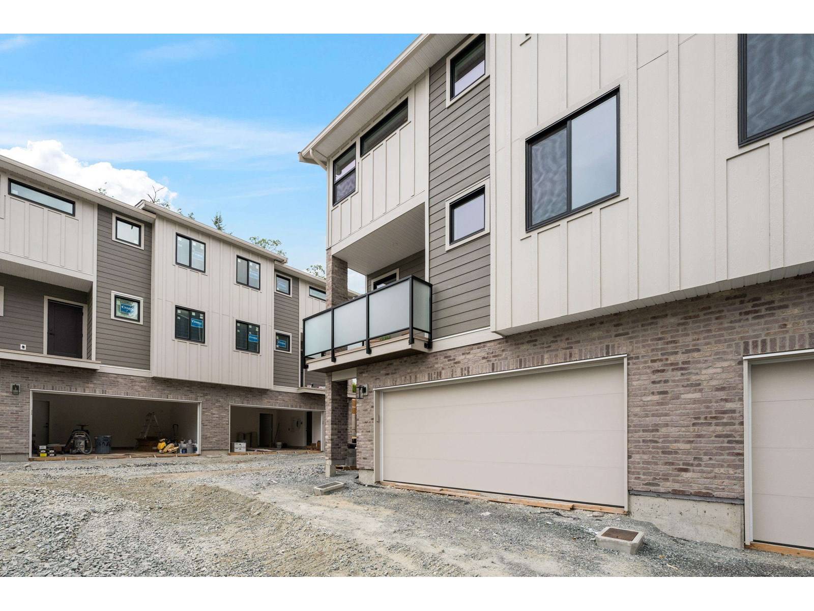 Abbotsford, BC V2S4S3,2477 BECK ROAD