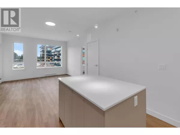 Other Islands, BC V8M2B8,2515 HACKETT CRES #A205