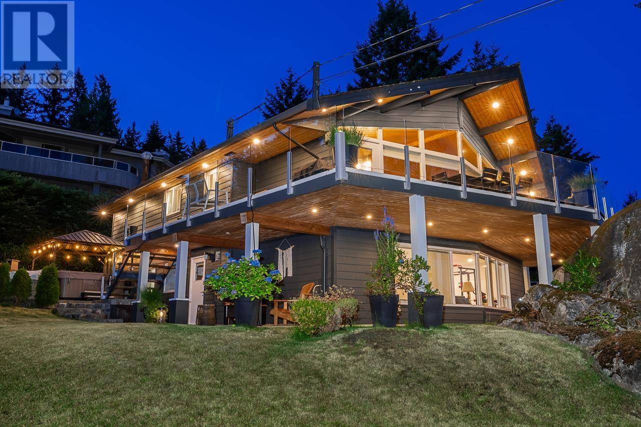 West Vancouver, BC V7S2V9,4375 WOODCREST ROAD