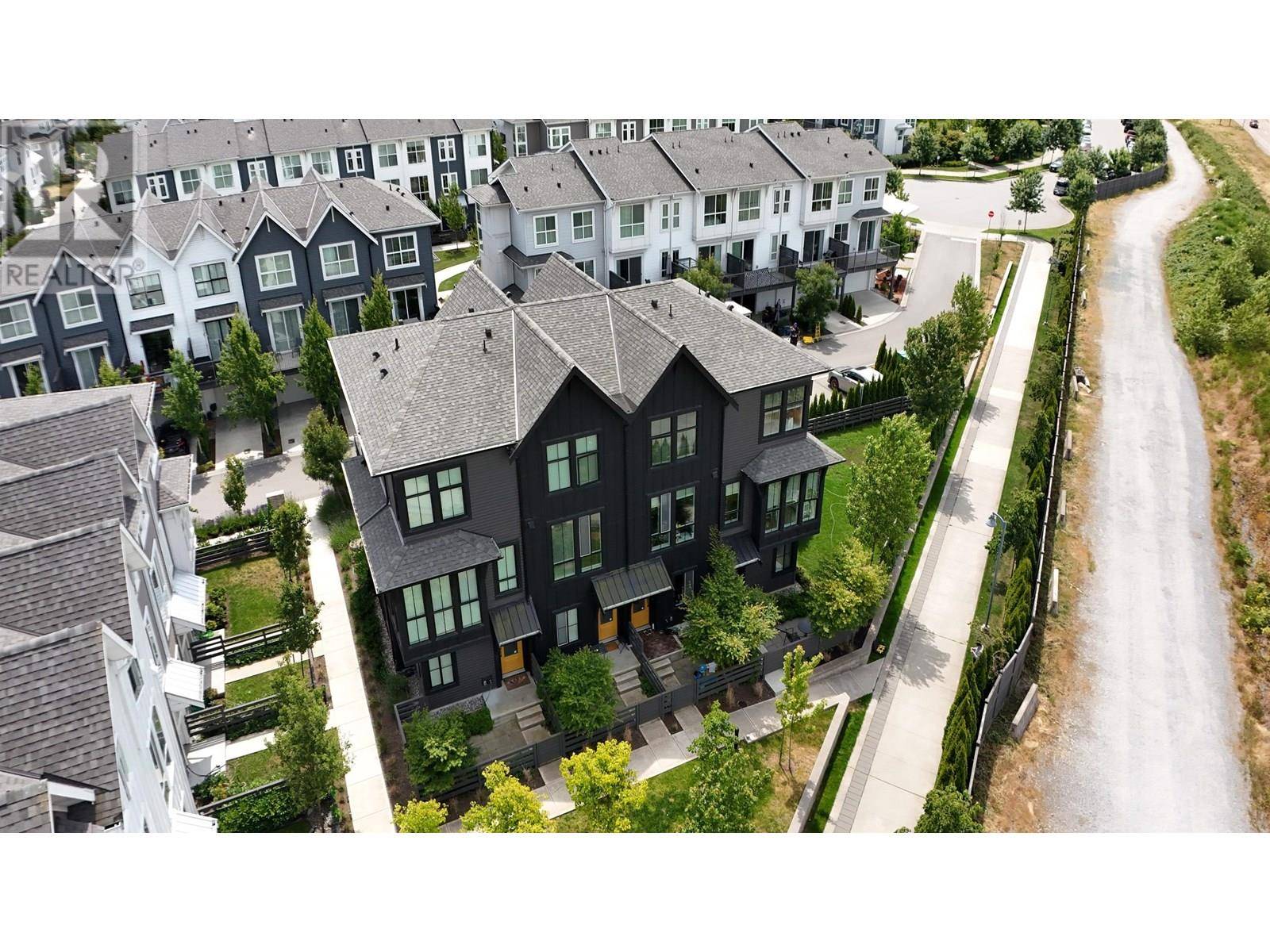 Tsawwassen, BC V4M0E7,4726 ORCA WAY #37