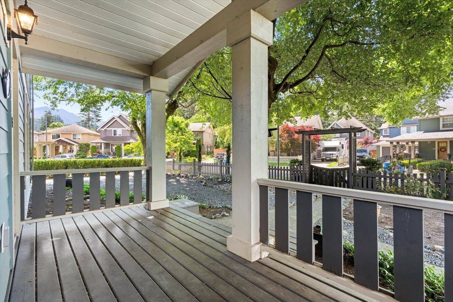 Chilliwack, BC V2R0A1,5745 CHEAMVIEW CRESCENT|Garrison Crossing