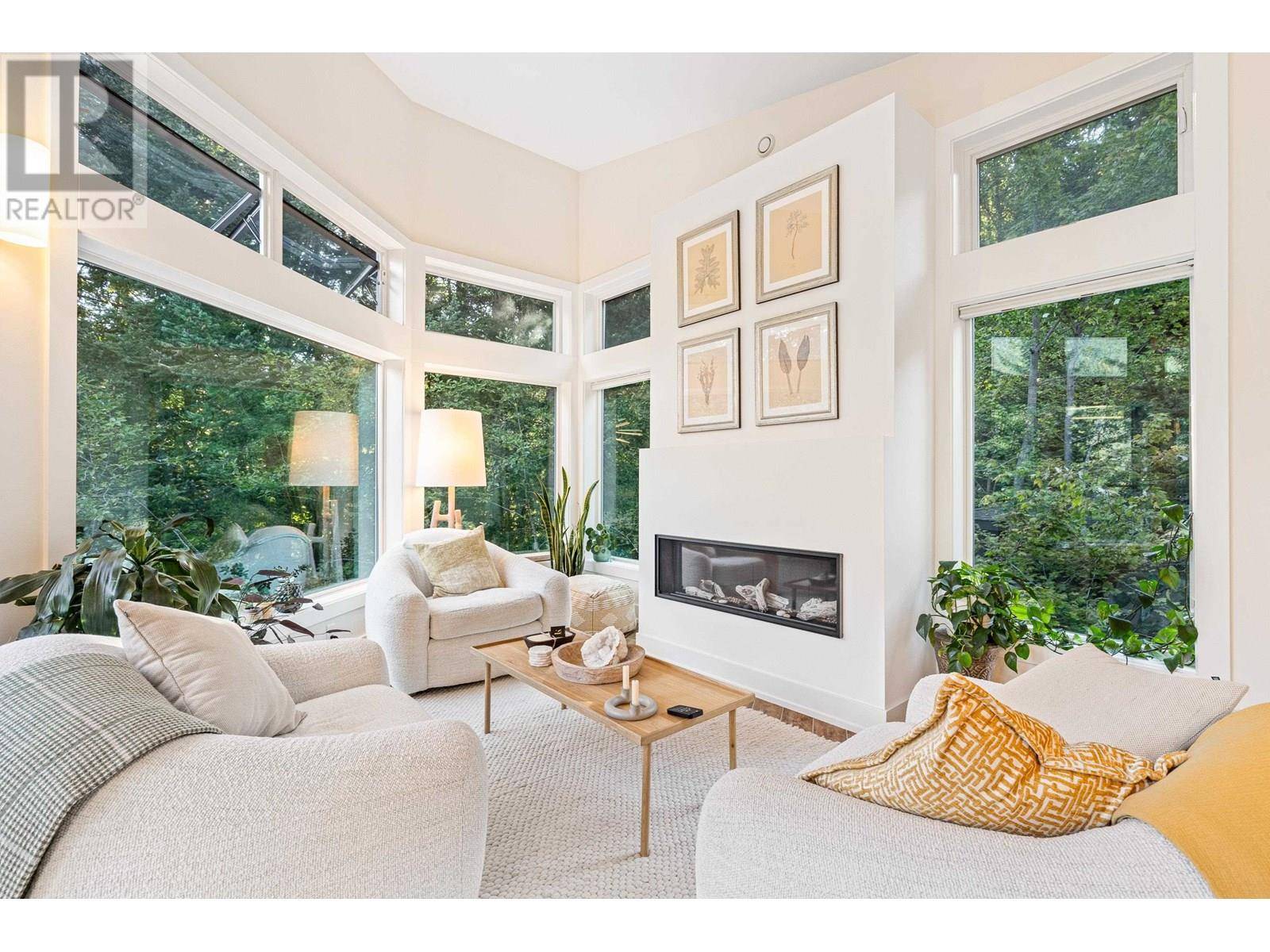 Whistler, BC V8E0A3,1545 TYNEBRIDGE COURT