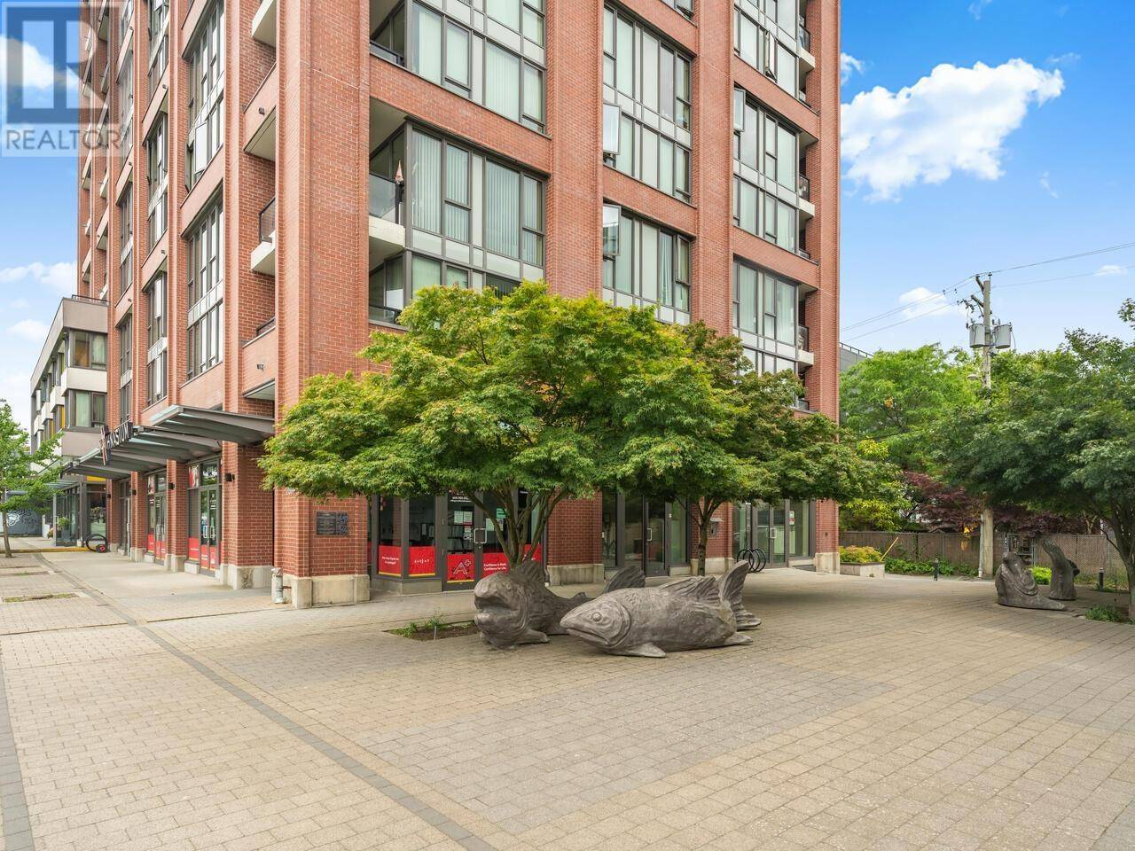2689 KINGSWAY #216, Vancouver, BC V5R0C3