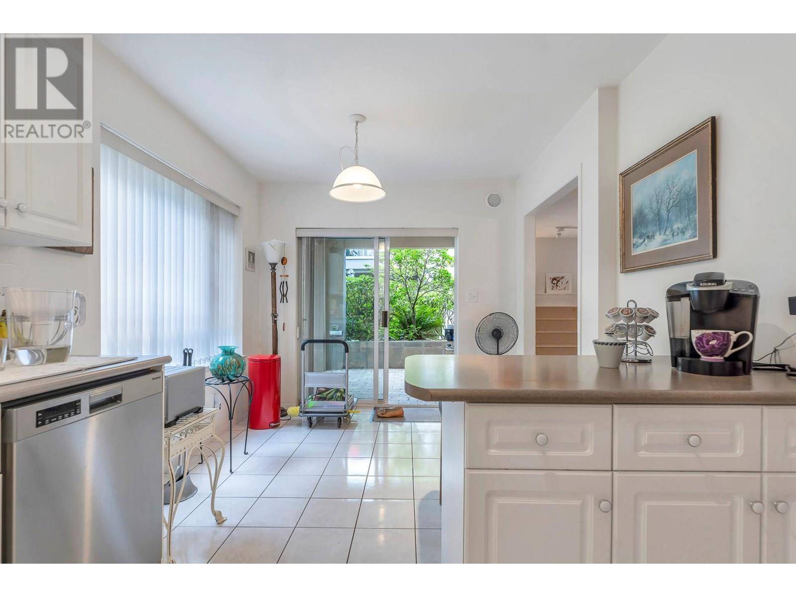 Delta, BC V4M3J9,1131 55 ST #106
