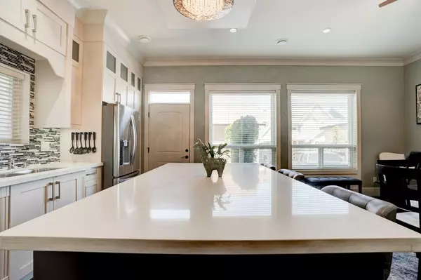 Langley, BC V2Y0L1,21007 77 AVENUE