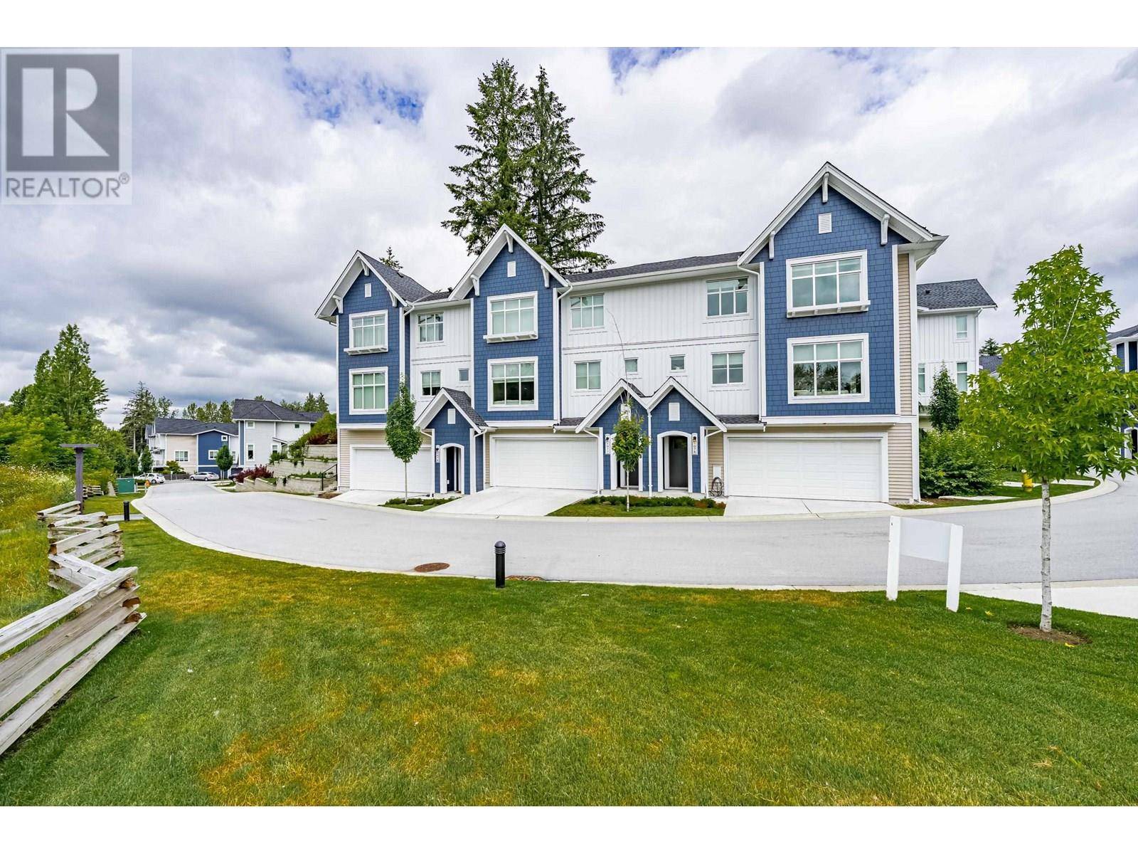 11280 PAZARENA PL #1076, Maple Ridge, BC V2X9H8