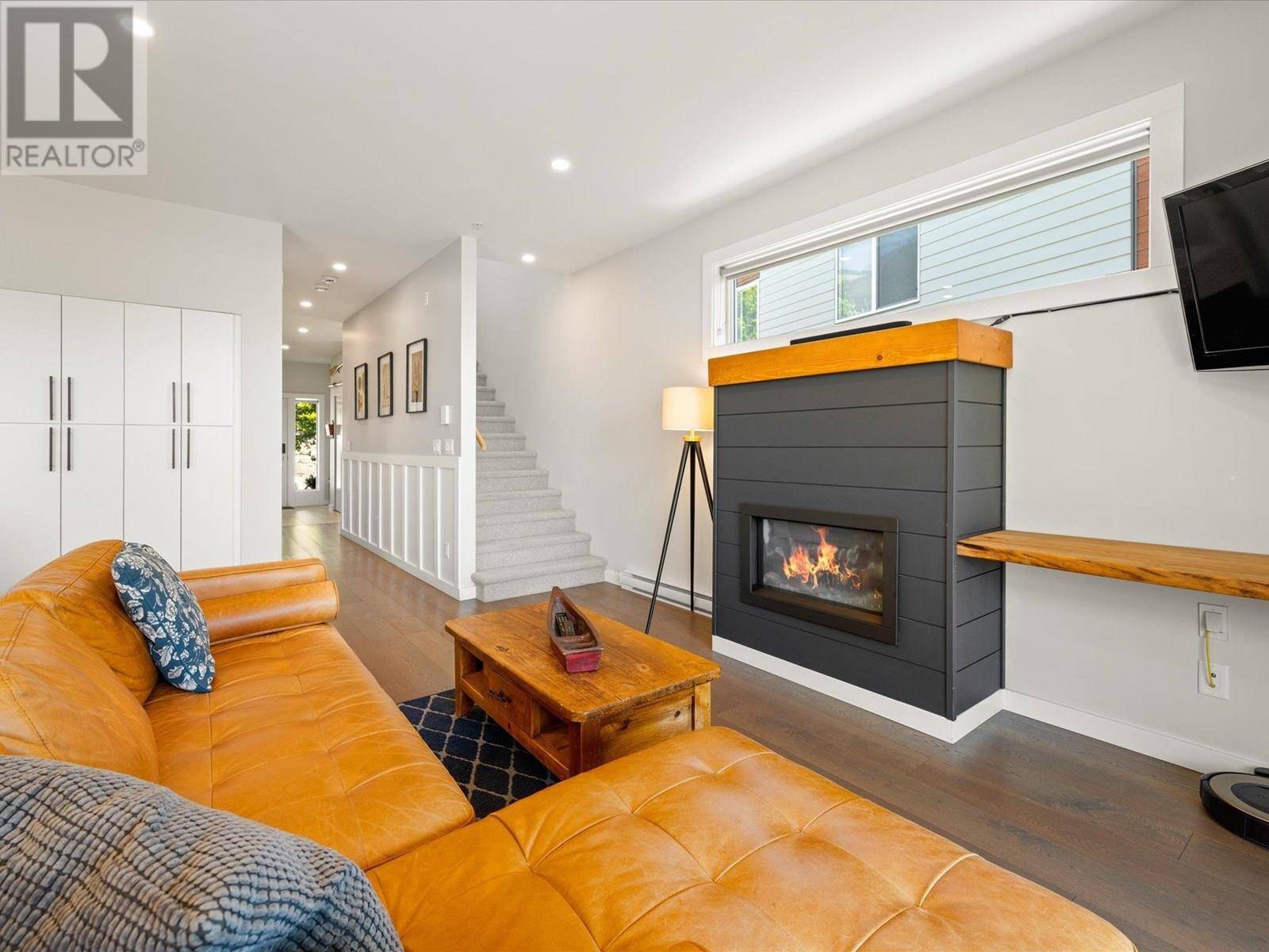 Squamish, BC V8B0Y6,41333 SKYRIDGE PL #1
