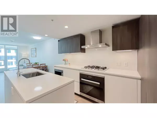 Richmond, BC V6Y0L5,6320 NO. 3 RD #605