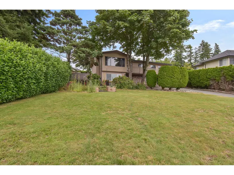 16633 78 AVENUE, Surrey, BC V4N0L8