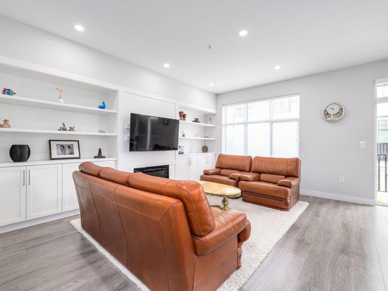 Langley, BC V2Y4J6,20327 72B #6