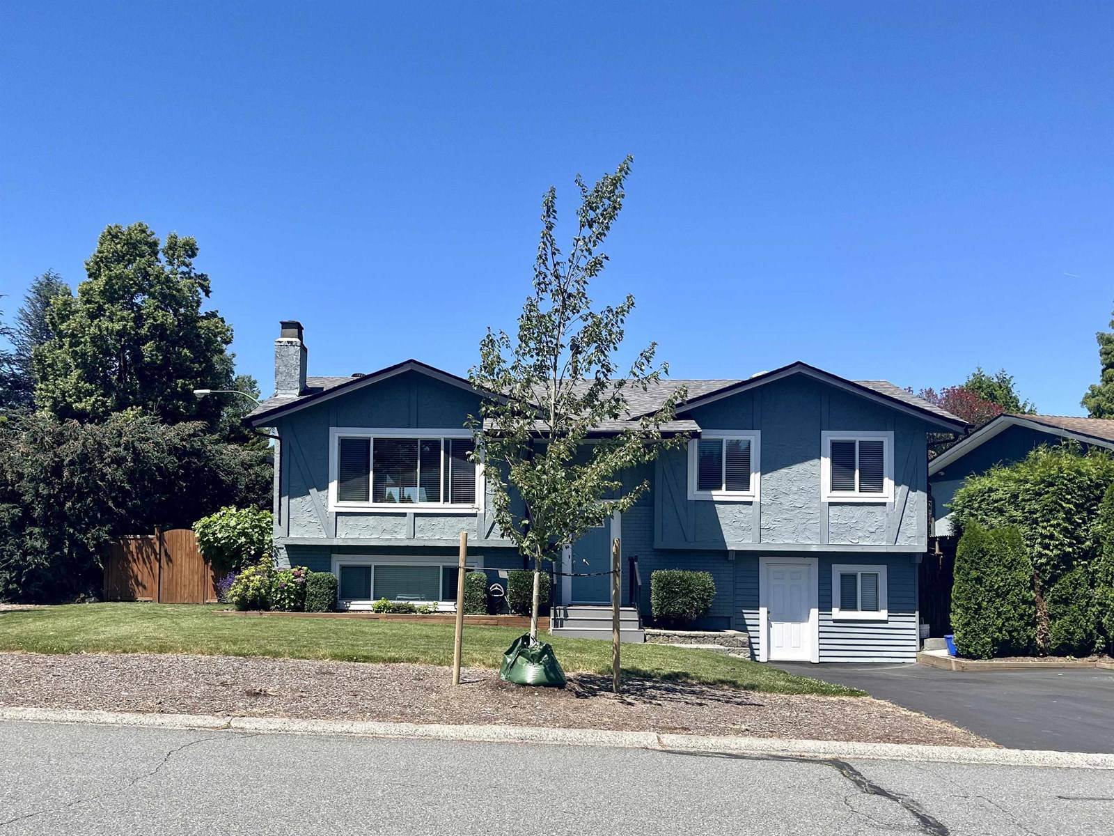 8945 MITCHELL WAY, Delta, BC V4C7G8