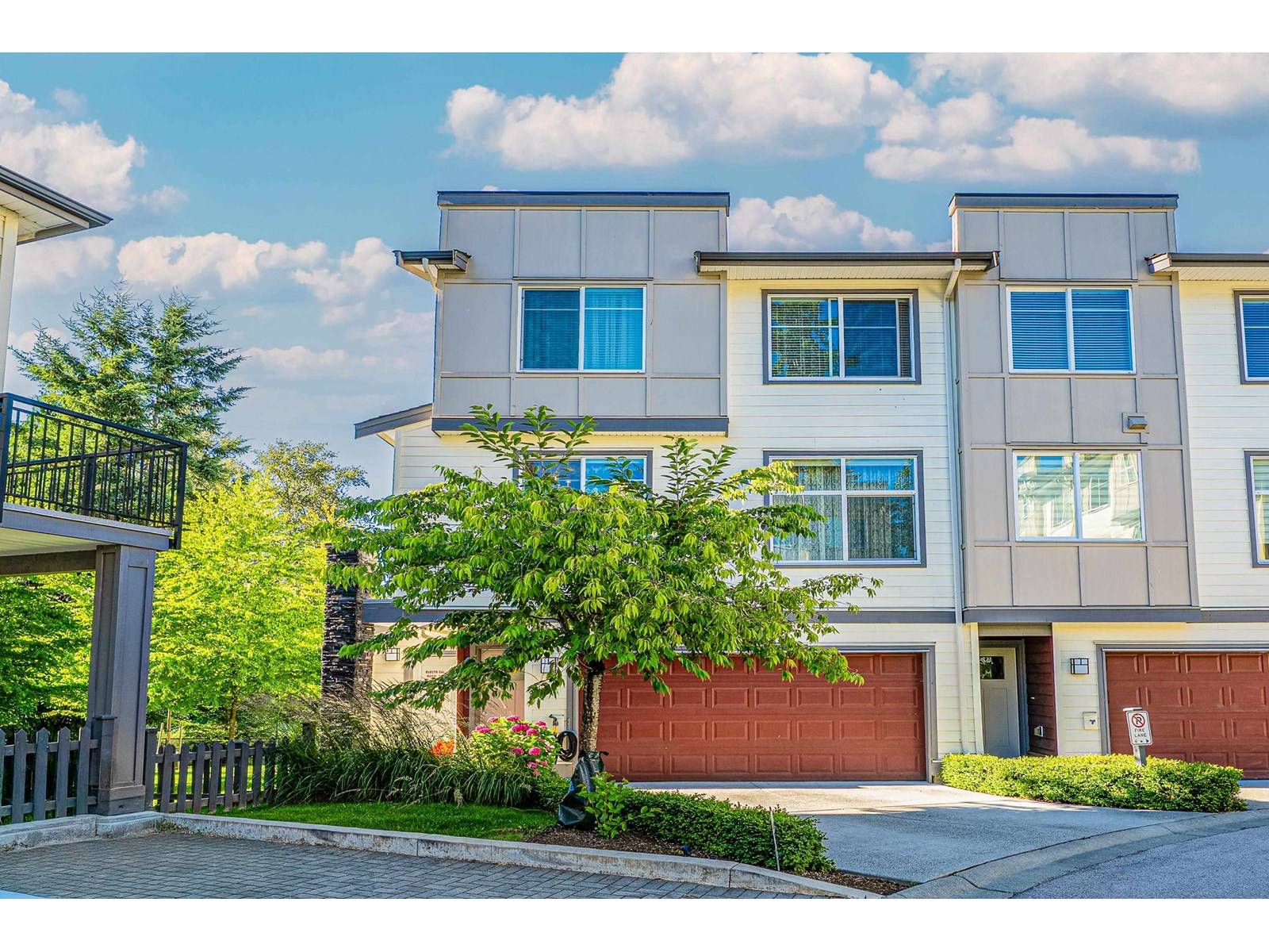 15665 MOUNTAIN VIEW #66, Surrey, BC V3Z0W8