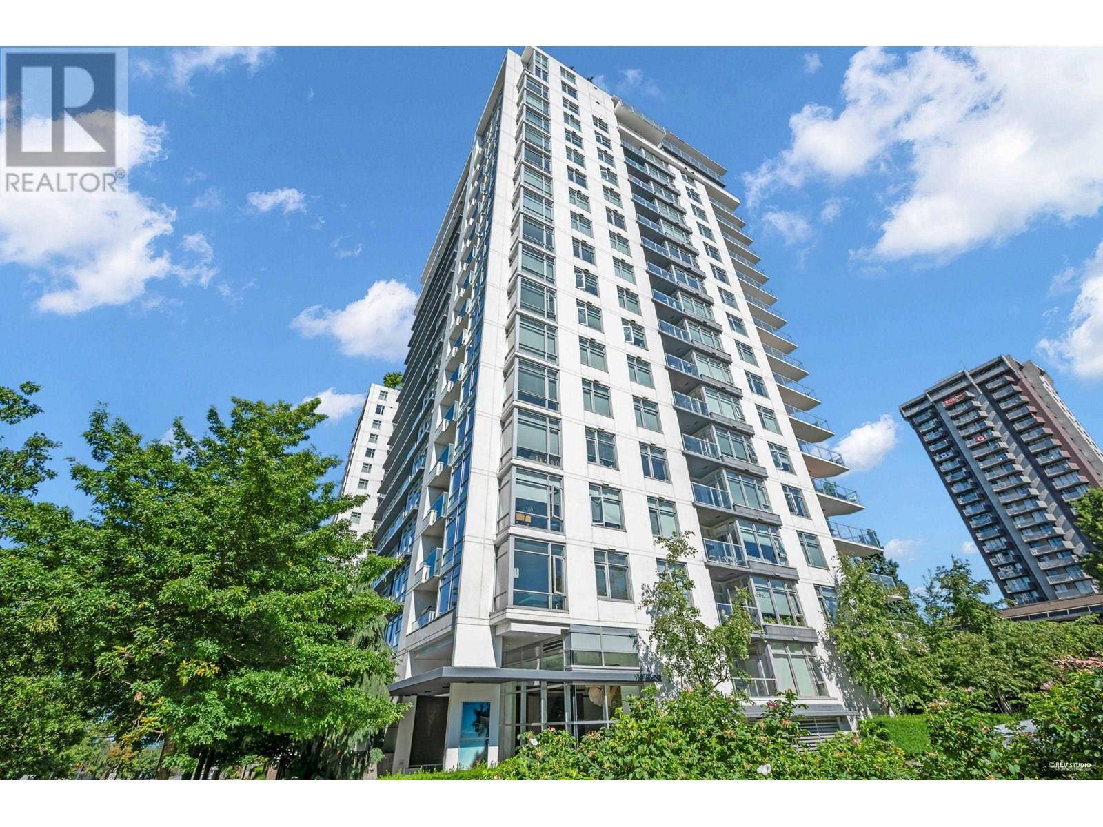 North Vancouver, BC V7M0A7,158 West 13 ST #1108