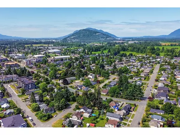 Chilliwack, BC V2P2Y3,45728 HENDERSON AVENUE|Chilliwack Proper West
