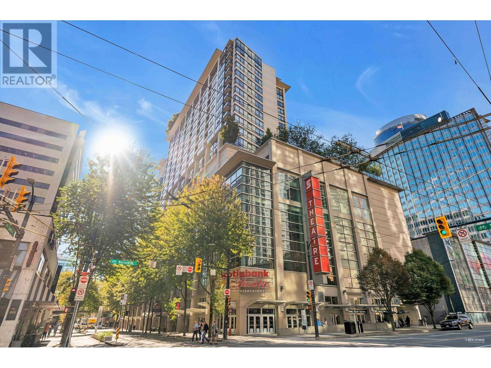 938 SMITHE ST #1609, Vancouver, BC V6Z3H8