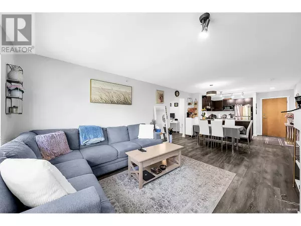 Port Moody, BC V3H5L3,700 KLAHANIE DR #422