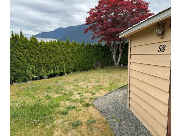 1436 FROST RD #58, Cultus Lake, BC V2R4X8