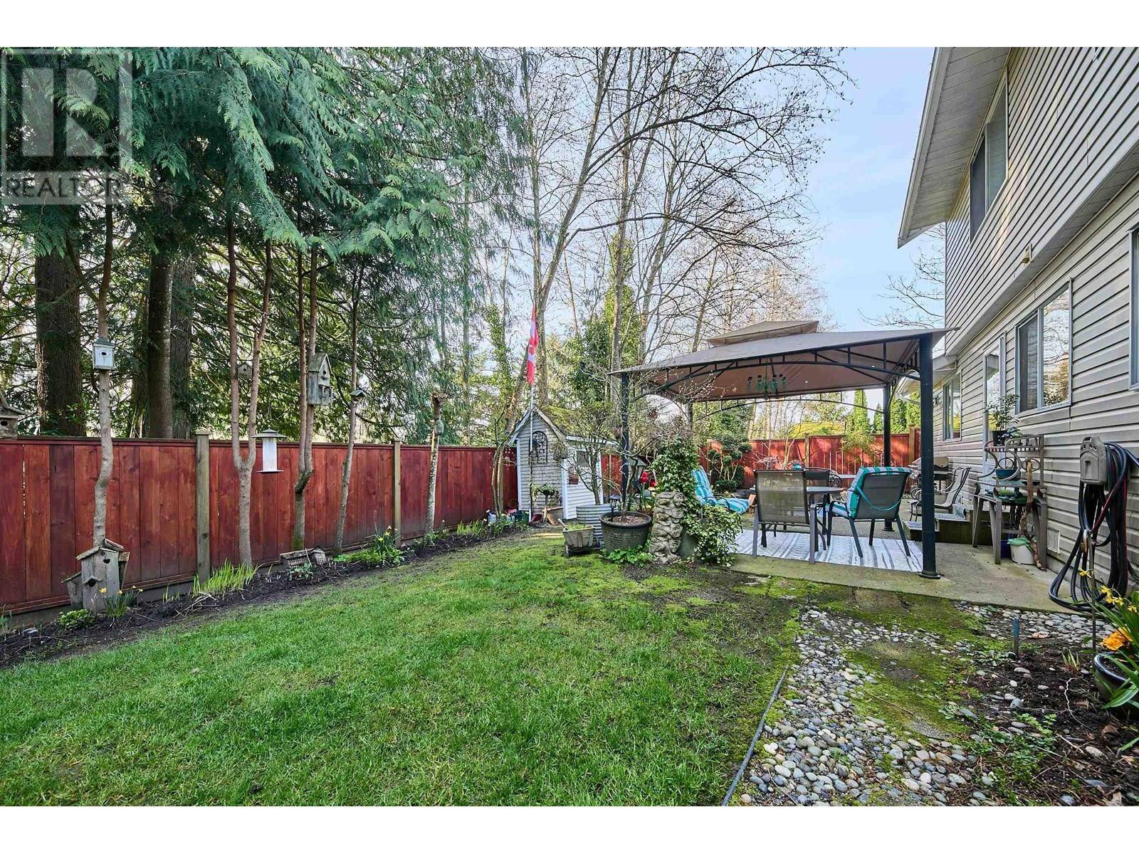 Maple Ridge, BC V4R2B1,25006 120B AVENUE