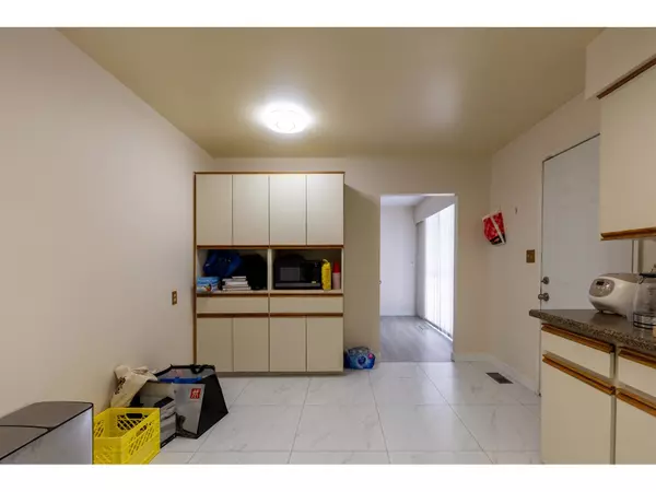 Delta, BC V4C3P9,11250 KENDALE VIEW