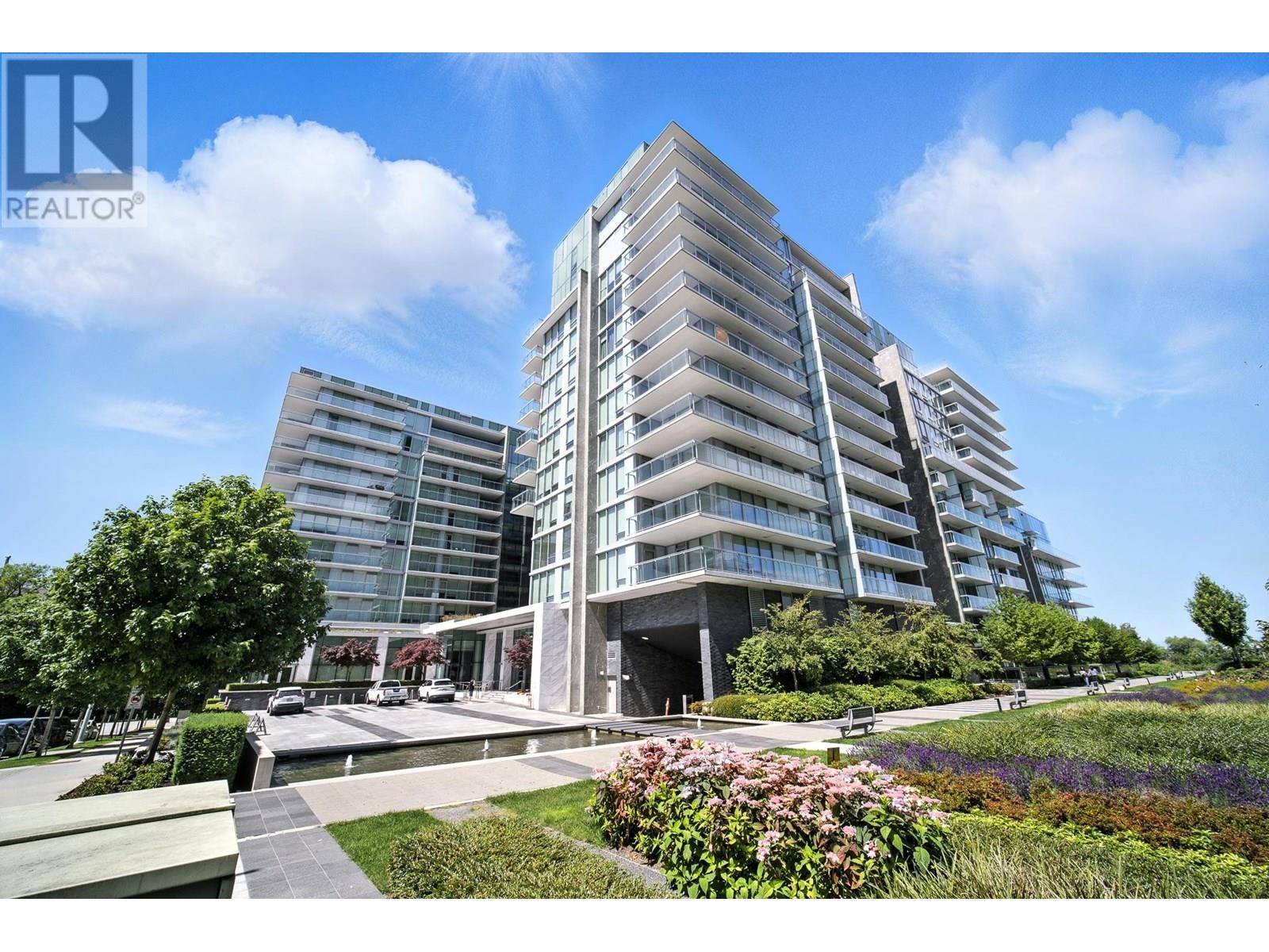 Richmond, BC V7C0C3,6611 PEARSON WAY #101