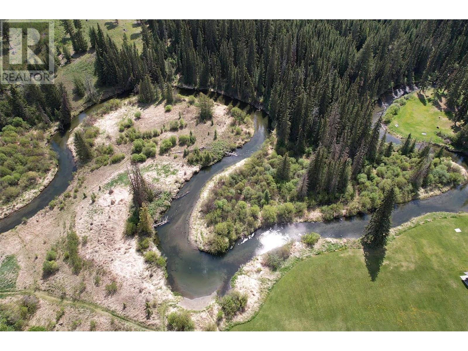 100 Mile House, BC V0K2E0,145 EVERGREEN CRESCENT