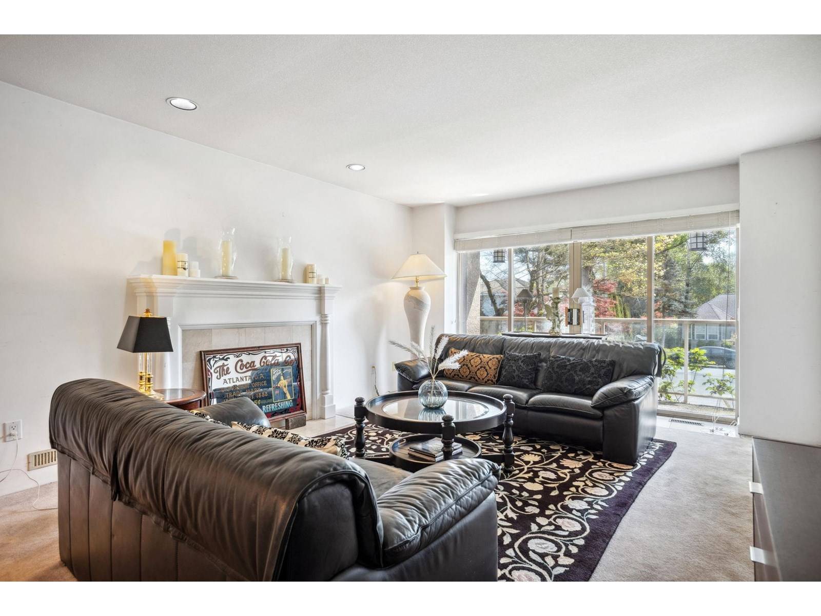 Surrey, BC V4N3C8,9477 164 STREET