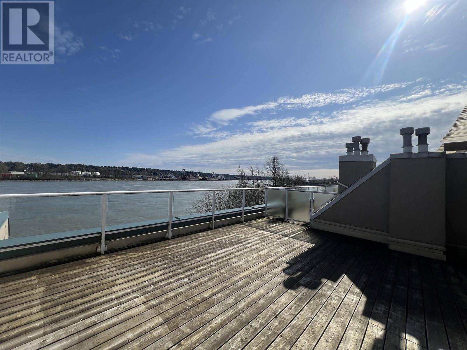 3 K DE K CT #404, New Westminster, BC V3M6B6