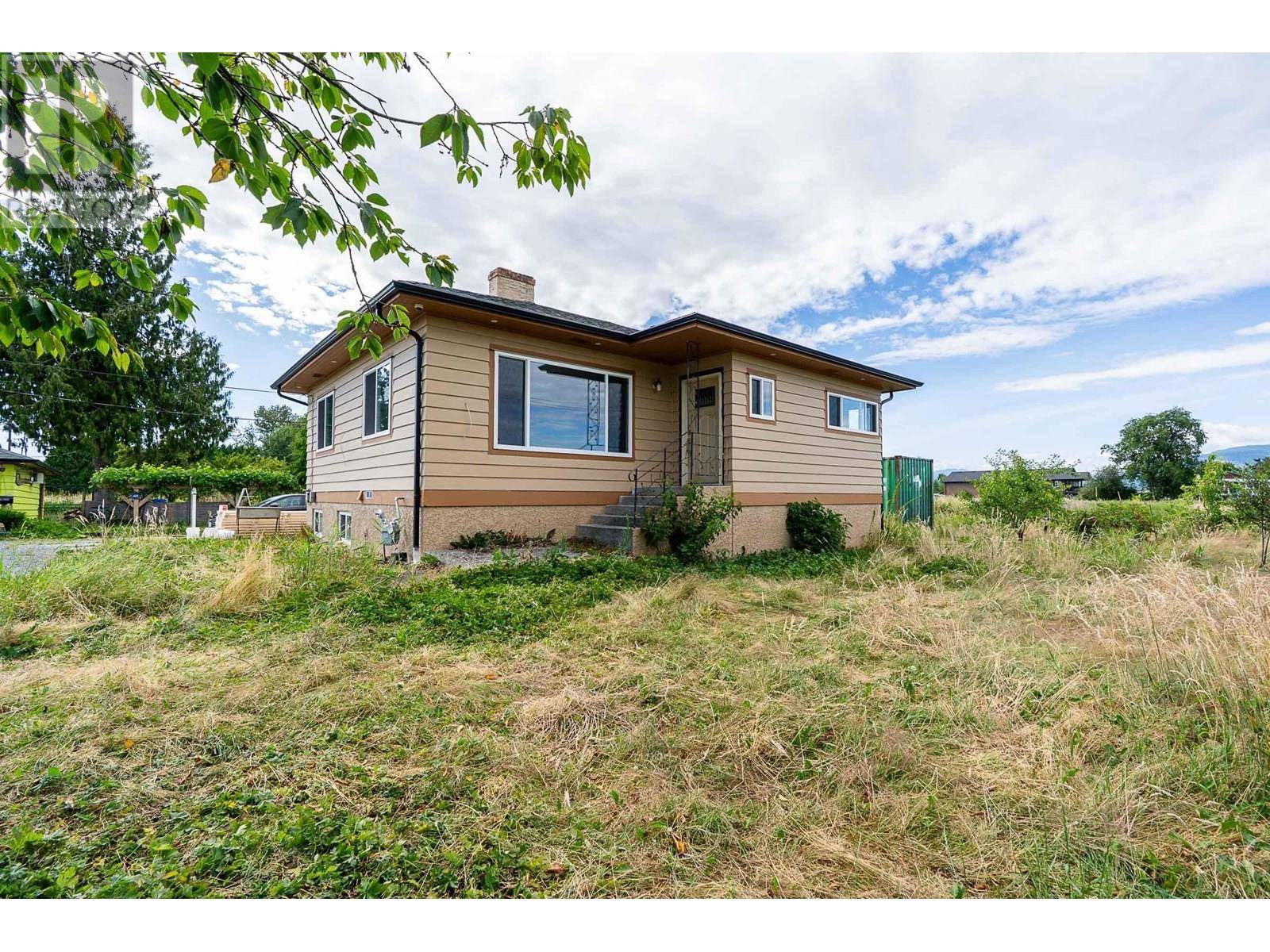 Pitt Meadows, BC V3Y0A7,17915 FORD DETOUR ROAD