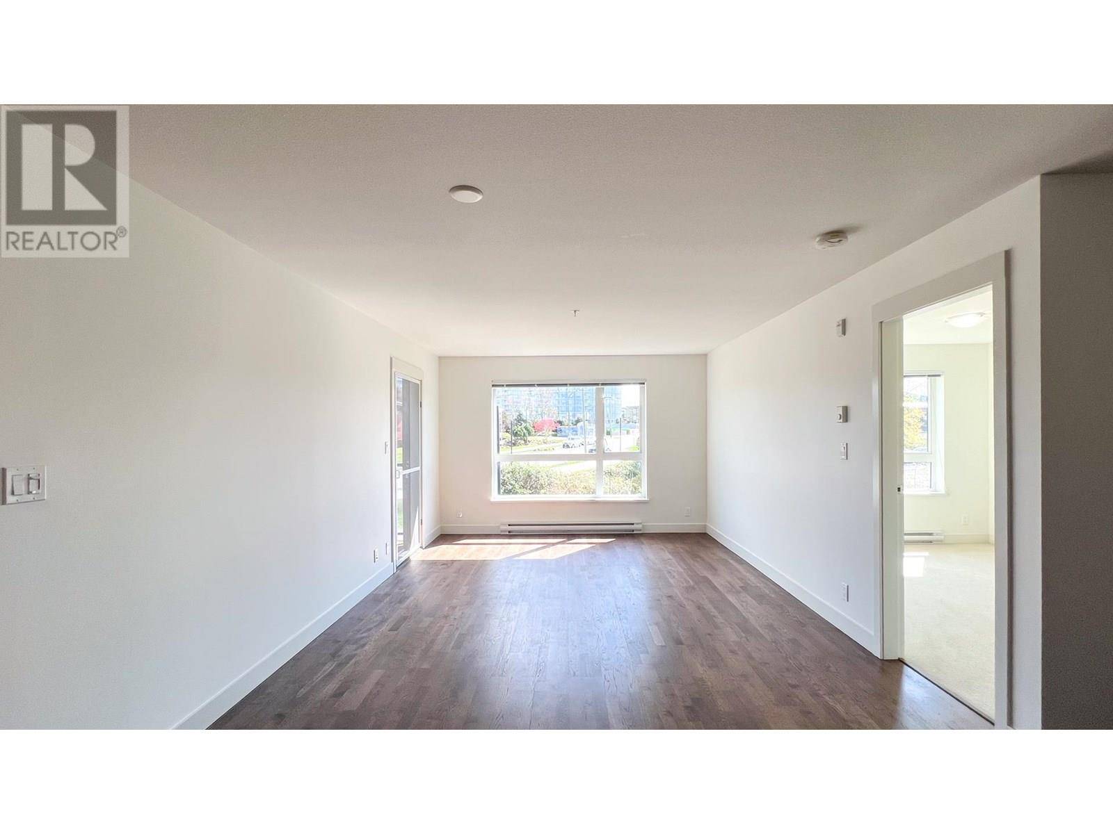7088 14TH AVE #331, Burnaby, BC V3N0E7