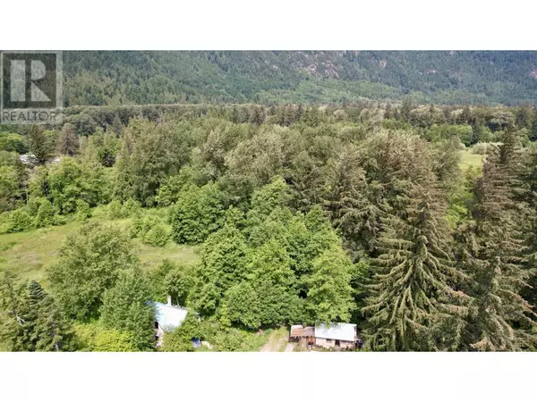 Bella Coola, BC V0T1C0,860 MACKENZIE 20 HIGHWAY