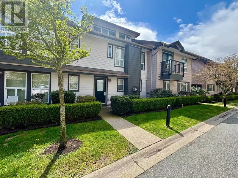 1204 MAIN ST #17, Squamish, BC V8B0S3