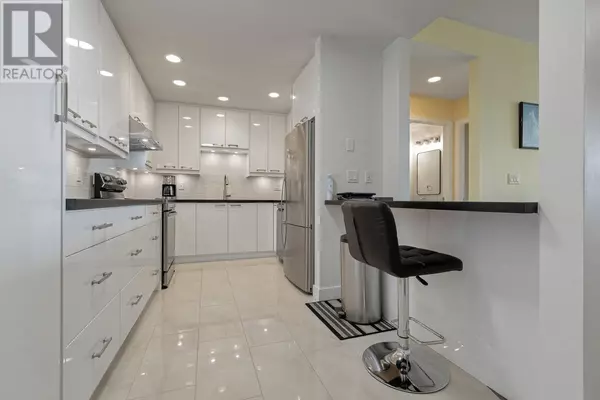 Richmond, BC V7E6K3,12873 RAILWAY AVE #123