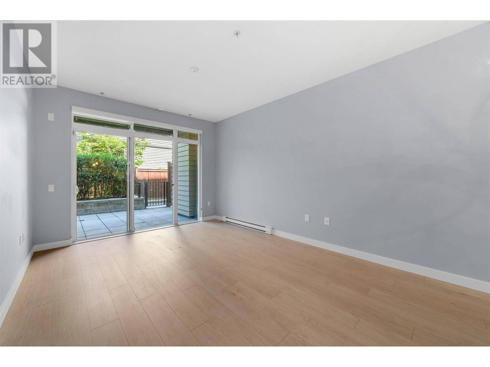 North Vancouver, BC V7K0A3,3205 MOUNTAIN HWY #117