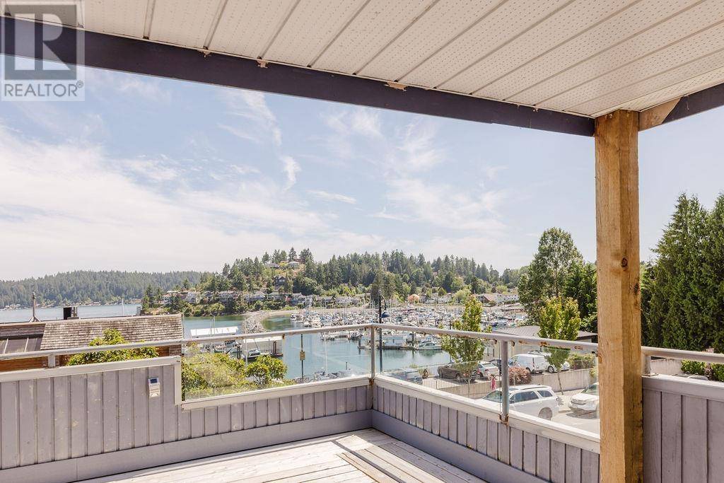 291 PERIWINKLE LN #6, Gibsons, BC V0N1V0
