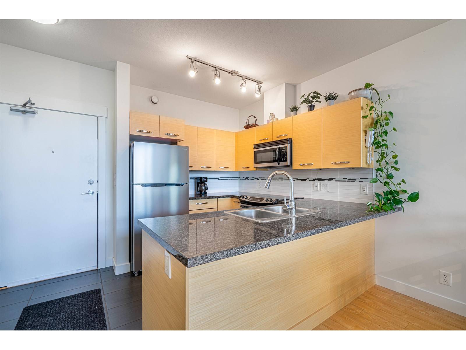 Abbotsford, BC V2S0C7,33538 MARSHALL #416