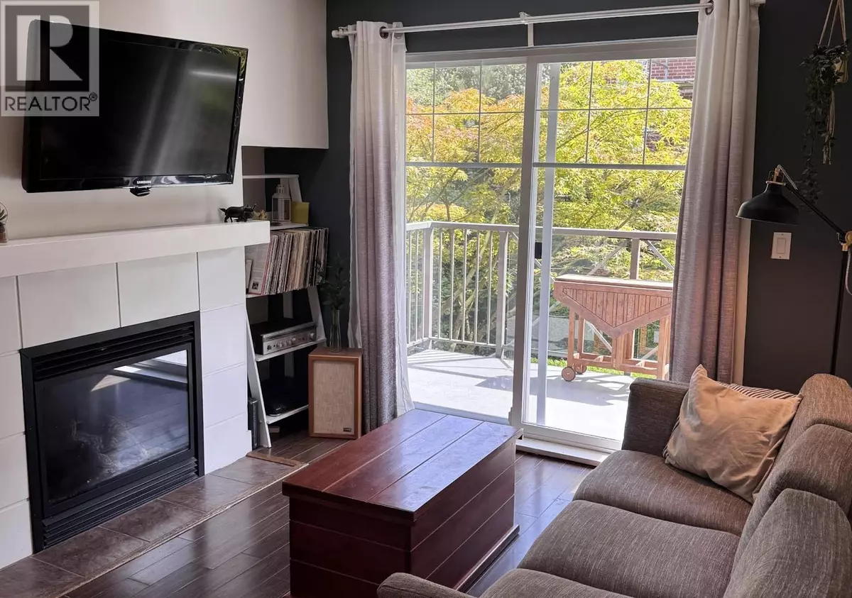 Port Moody, BC V3H0C1,3240 ST JOHNS ST #207