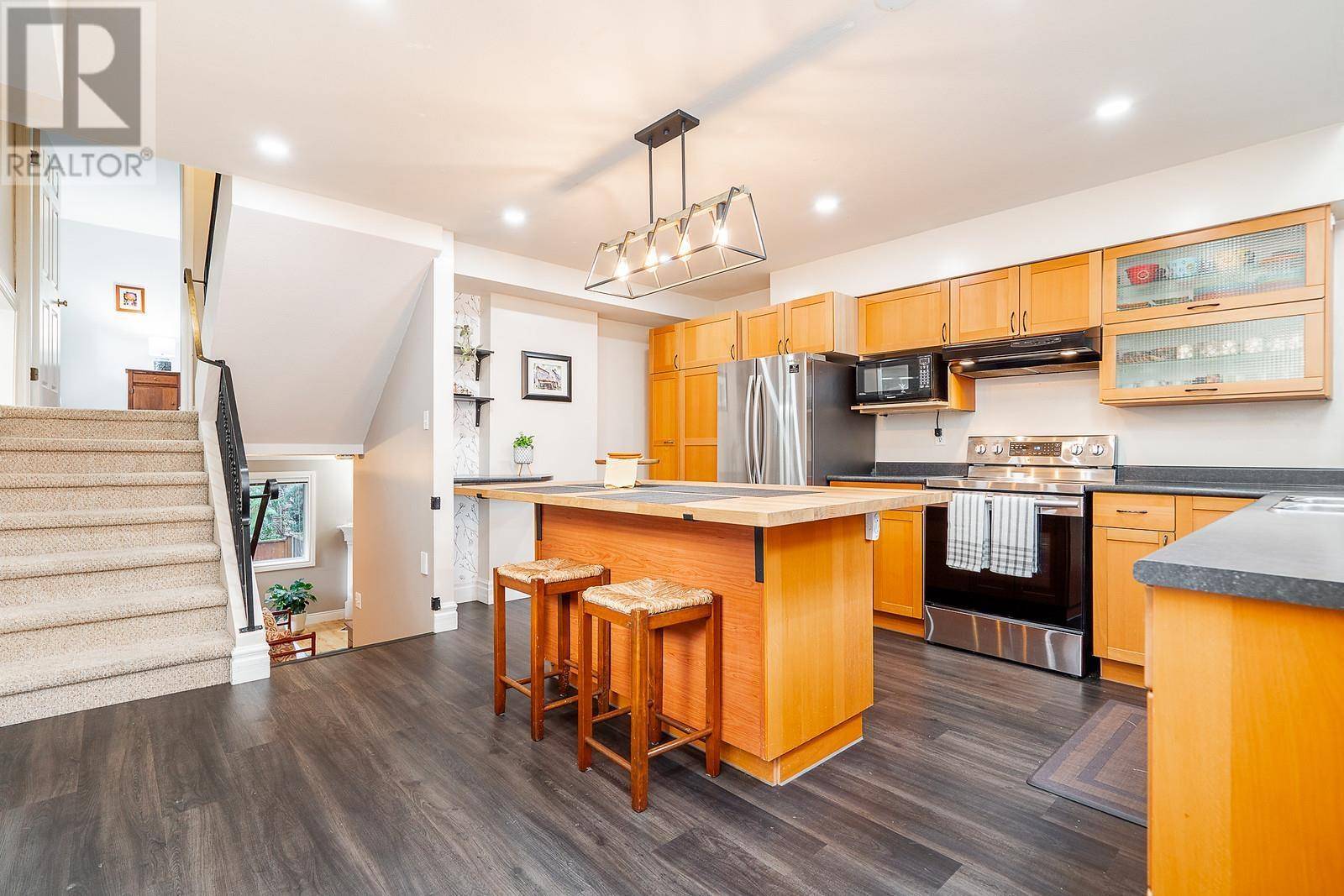 3347 DEWDNEY TRUNK RD #4, Port Moody, BC V3H2E4