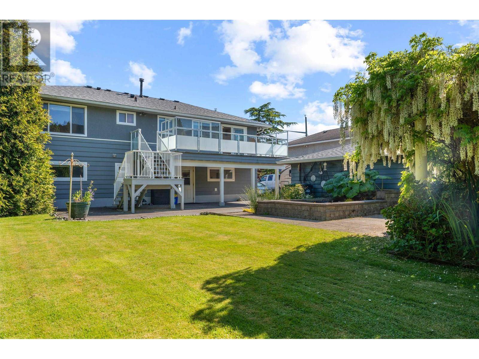 3611 BARMOND AVENUE, Richmond, BC V7E1A4