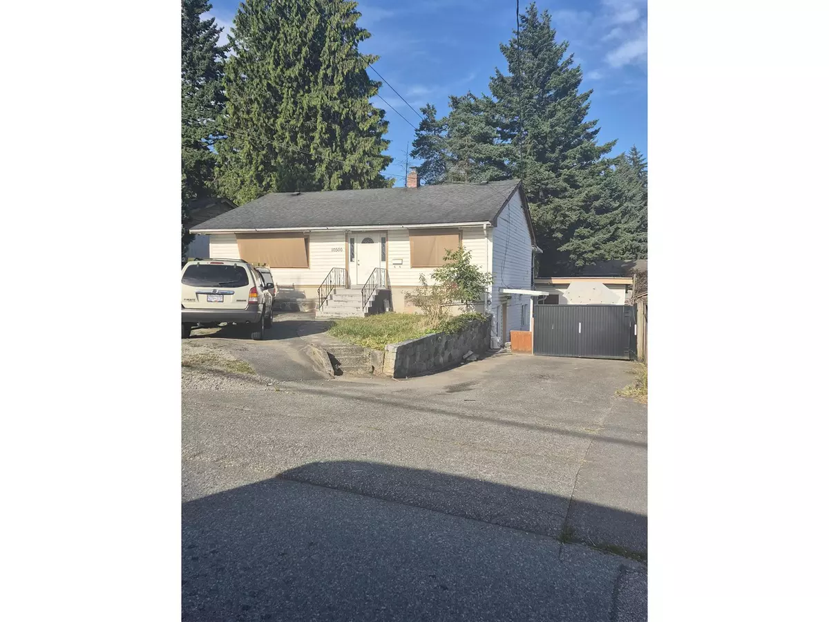 Surrey, BC V3T4K5,10566 138TH STREET