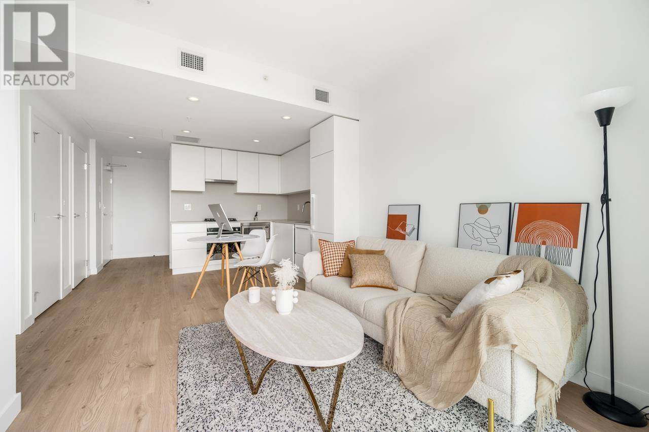 Burnaby, BC V5C0N4,2181 MADISON AVE #2101