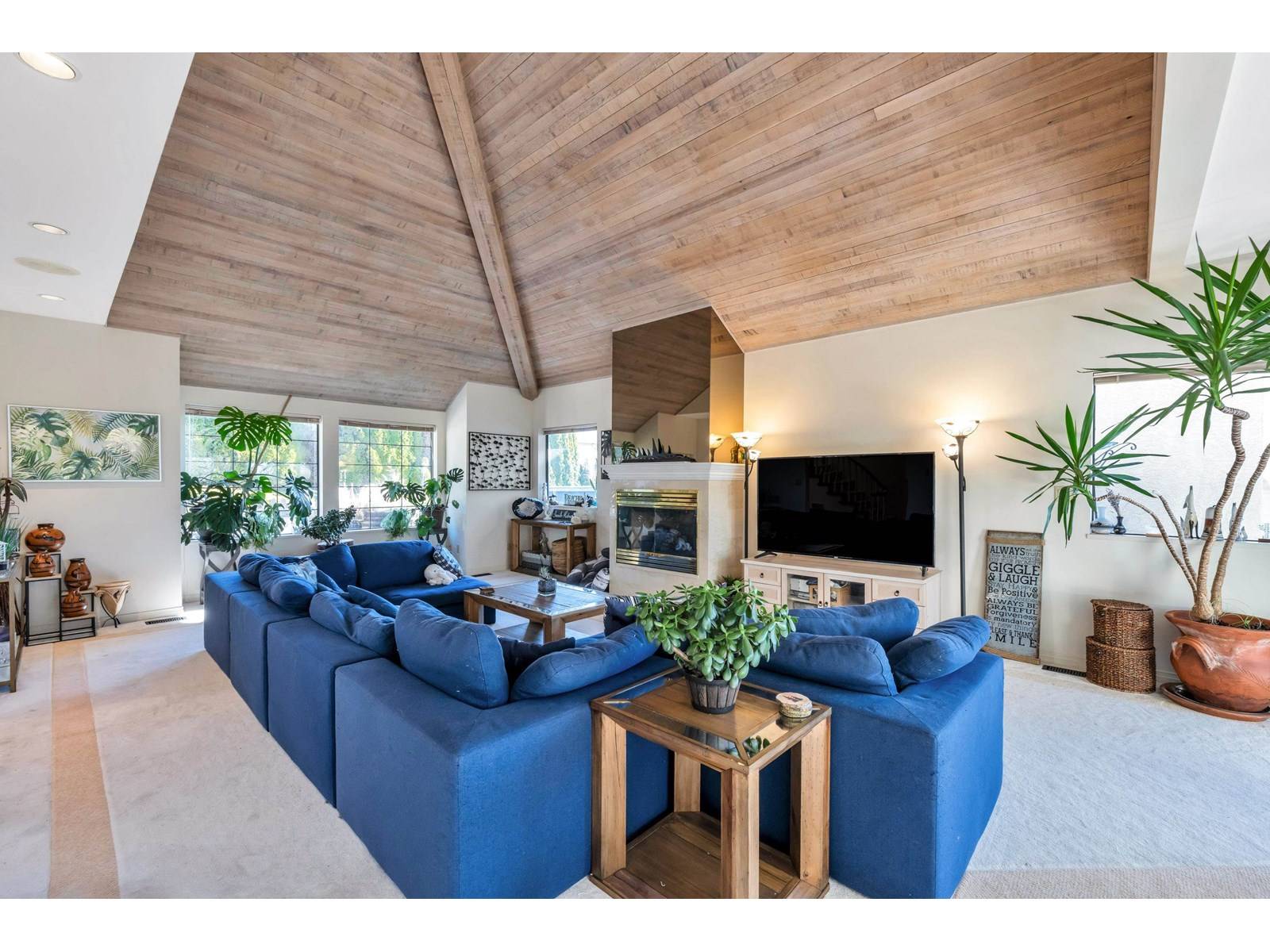 Surrey, BC V4A4C4,1311 133A STREET