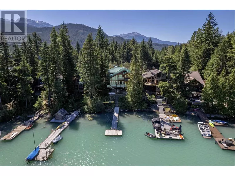 9297 LAKESHORE DRIVE, Whistler, BC V8E0G6