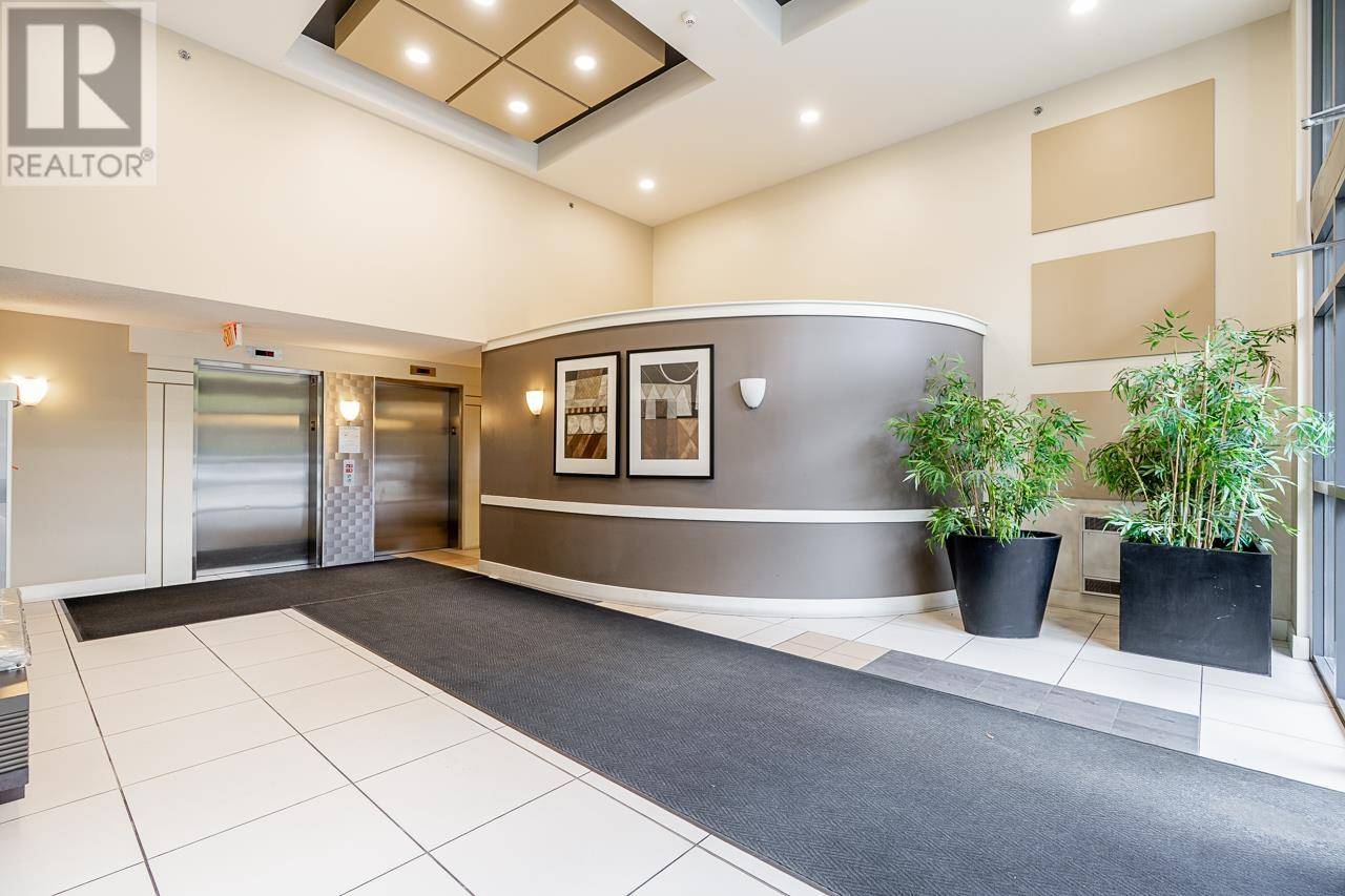 Vancouver, BC V5R6H3,3588 CROWLEY DR #1009