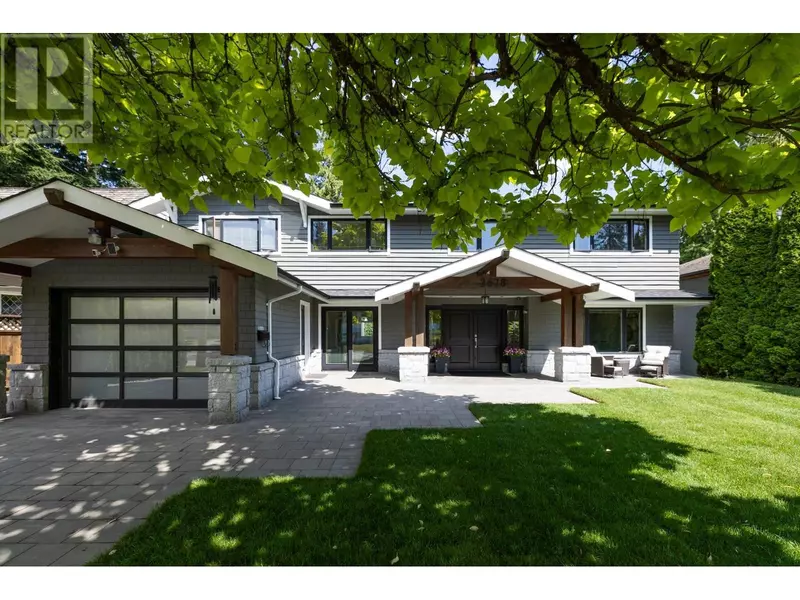 2678 AILSA CRESCENT, North Vancouver, BC V7K2B2