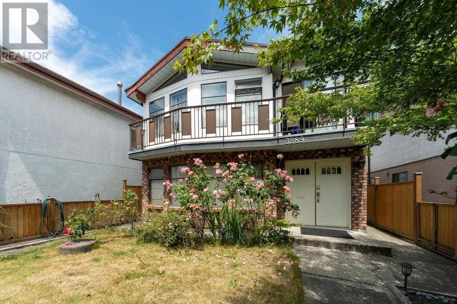 3289 VENABLES STREET, Vancouver, BC V5K2S5
