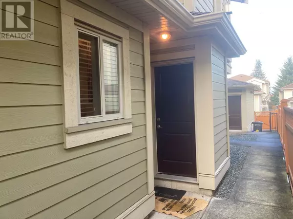 5973 WOODSWORTH ST #Garden, Burnaby, BC V5G1S9