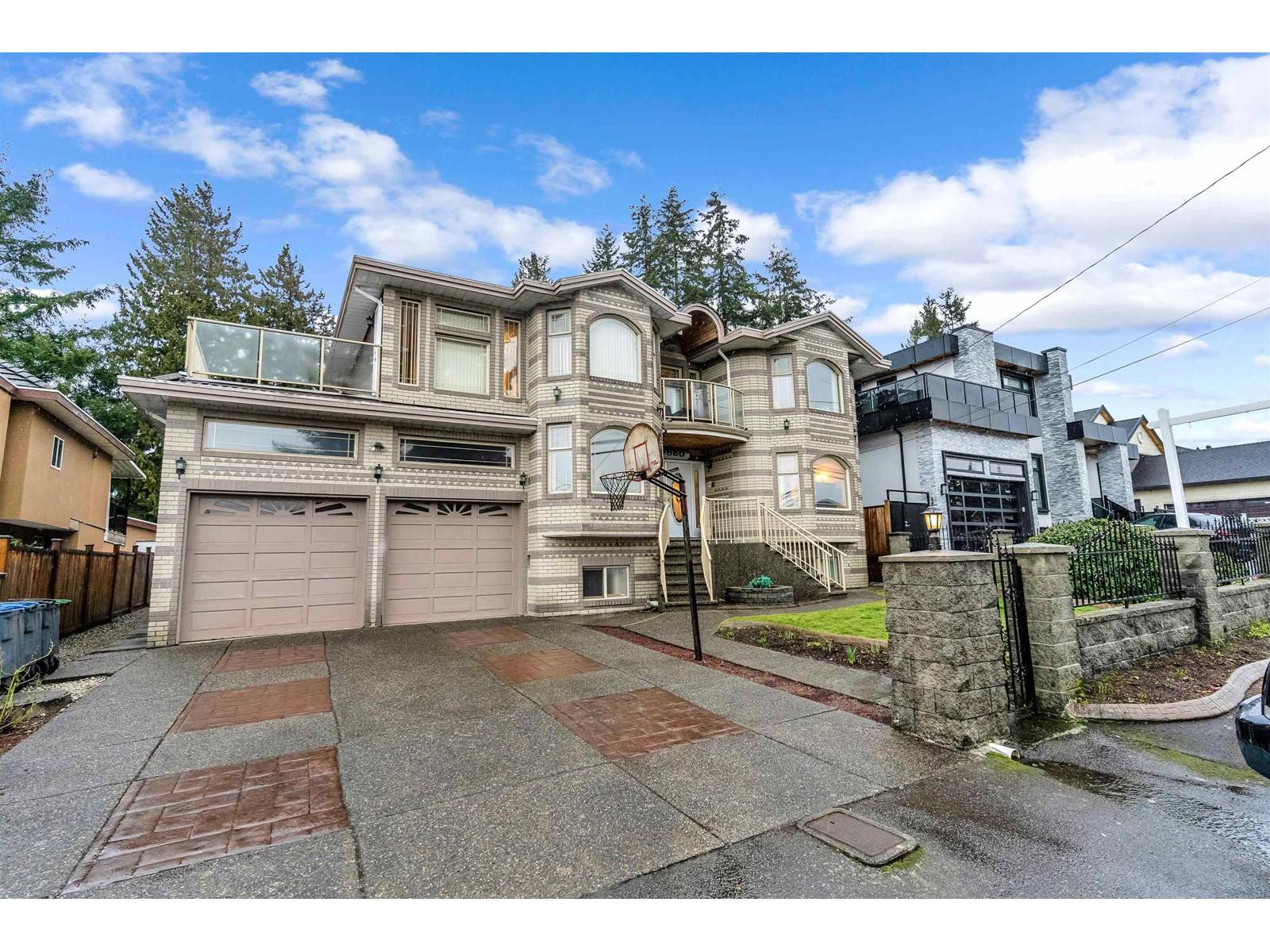 9860 123 STREET, Surrey, BC V3V4P1
